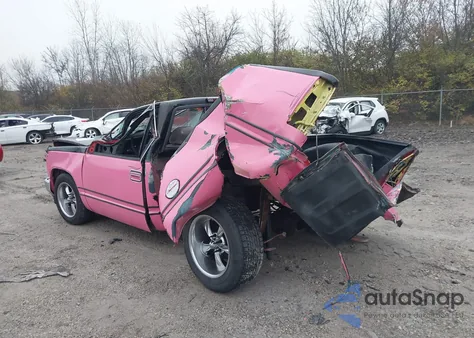 1996 Chevrolet Gmt-400 C1500 from USA, damaged, VIN 1GCEC14W6TZ183079